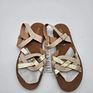 Fifth & Luxe Womens Sandals Flat Strap Gold Tan Buckle Ankle Strap Size 11
